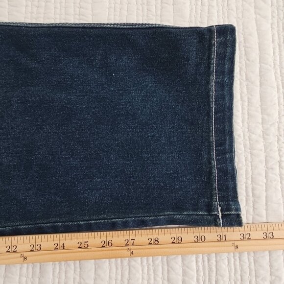 True Religion Cargo Jeans Men's 36x32 NWT Medium Wash Wide Leg Relaxed Fit NEW - Picture 11 of 16